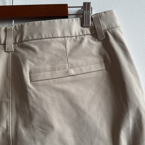 Lululemon Commission Classic-Fit Short 9" *Warpstreme - Picture 7 of 10